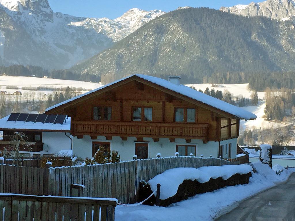 Ferienwohnung Gia Haus im Ennstal Exterior foto